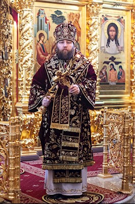 Божественная литургия в Свято-Троицком кафедральном соборе г. Саратова
