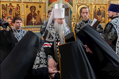 Литургия Преждеосвященных Даров и монашеский постриг в Свято-Алексиевском женском монастыре г. Саратова