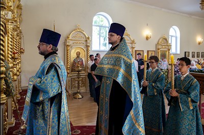 Всенощное бдение в храме в честь Казанской иконы Божией Матери р.п. Татищево