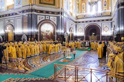 Митрополит Игнатий принял участие в Божественной литургии в день 14-й годовщины интронизации Патриарха Кирилла