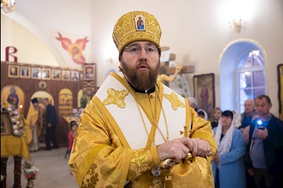 Митрополит Игнатий совершил Великое освящение храма святой блаженной Ксении Петербургской п. Красный Текстильщик и Божественную литургию в новоосвященном храме