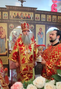 Божественная литургия в храме во имя святого апостола и евангелиста Иоанна Богослова г.Саратова
