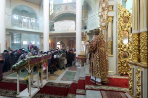 Божественная Литургия в храме во имя Всех Святых, в земле Российской просиявших г. Саратова