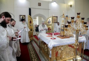 Божественная Литургия в Cвято-Никольском мужском монастыре г. Саратова