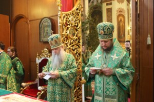 Божественная литургия в храме Сошествия Святого Духа г. Саратова