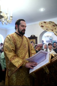 Божественная литургия в храме в честь иконы Божией Матери «Скоропослушница» г.Шиханы Вольского района