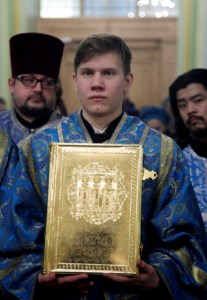 Всенощное бдение в храме в честь Покрова Пресвятой Богородицы г.Саратова