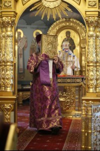 Крещальная литургия в Свято-Троицком кафедральном соборе г. Саратова