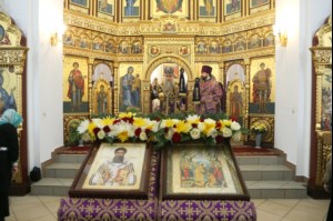 Божественная литургия в храме во имя святого великомученика Георгия Победоносца г.Саратова