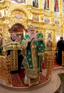 Всенощное бдение в Свято-Троицком кафедральном соборе г. Саратова