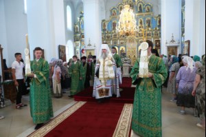 Всенощное бдение в Свято-Сергиевском женском монастыре села Алексеевка Базарно-Карабулакского района