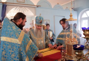 Божественная литургия в храме в честь Рождества Пресвятой Богородицы с. Ершовка (Муммовское) Аткарского района