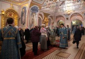 Полиелейная утреня в Свято-Троицком кафедральном соборе г.Саратова