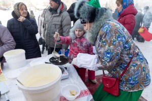На территории Покровского храма г. Саратова прошел зимний праздник