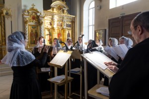 Великое повечерие с чтением канона преподобного Андрея Критского в Свято-Троицком кафедральном соборе г. Вольска