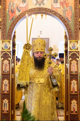 Епископ Манхэттенский Николай совершил Божественную литургию в храме святителя Николая Японского г. Саратова