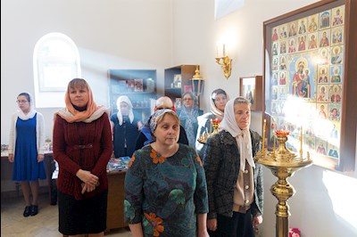 Божественная литургия в храме Воскресения Христова г. Саратова