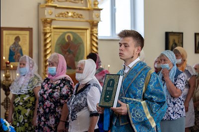 Всенощное бдение в храме в честь Казанской иконы Божией Матери р.п. Татищево