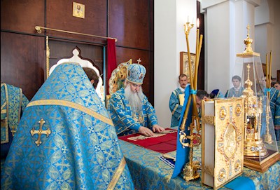 Божественная литургия в Свято-Алексиевском женском монастыре г. Саратова
