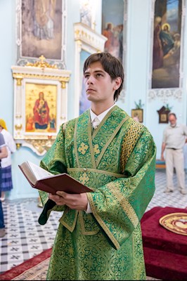 Митрополит Игнатий совершил всенощное бдение в Свято-Духовском соборе г. Саратова