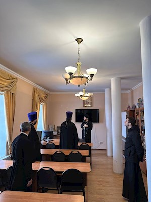 Митрополит Игнатий посетил кафедральный собор в Вольске