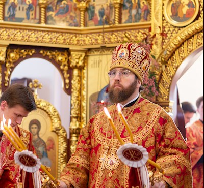 Божественная литургия в храме великомученика Георгия Победоносца г. Саратова