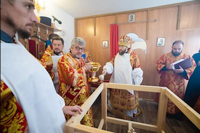 Митрополит Игнатий совершил Великое освящение храма Архангела Михаила с. Курдюм и первую Божественную литургию в новоосвященном храме