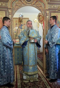 Божественная литургия в храме в честь иконы Божией Матери «Скоропослушница» гор.Шиханы Вольского района