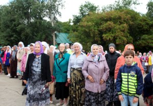 Божественная литургия в Вавиловом Доле