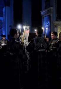 Утреня с чтением Великого канона преподобного Андрея Критского в храме в честь Сошествия Святого Духа г. Саратова