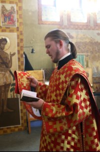 Божественная литургия в храме во имя святого благоверного великого князя Димитрия Донского села Столыпино Балтайского района