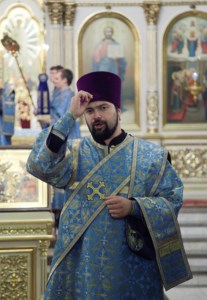 Всенощное бдение в храме в честь Покрова Пресвятой Богородицы г.Саратова