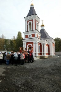 Великое освящение храма святых мучеников Адриана и Наталии г. Саратова и Божественная литургия в новоосвященном храме