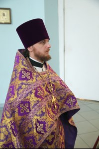 Божественная литургия в храме в честь Покрова Пресвятой Богородицы г.Петровска