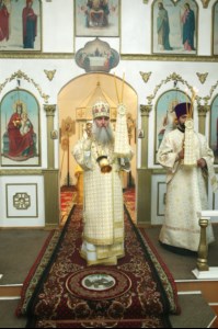 Божественная литургия в храме в честь Покрова Пресвятой Богородицы р.п. Новые Бурасы