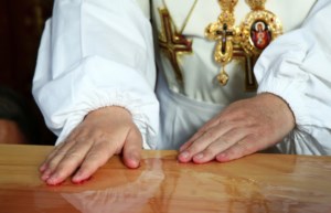 Митрополит Лонгин совершил Великое освящение Вознесенского храма Вознесенско-Пантелеимоновской церкви с. Усть-Курдюм
