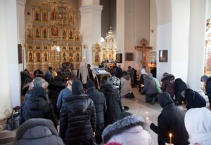 Великое повечерие с чтением канона преподобного Андрея Критского в Свято-Троицком кафедральном соборе г. Вольска