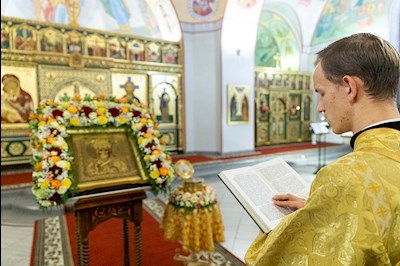 Всенощное бдение в Свято-Никольском мужском монастыре г. Саратова