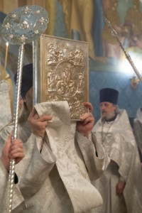 Митрополит Лонгин совершил чин Великого освящения воды