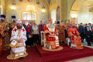 Состоялось соборное служение архиереев и духовенства Саратовской митрополии