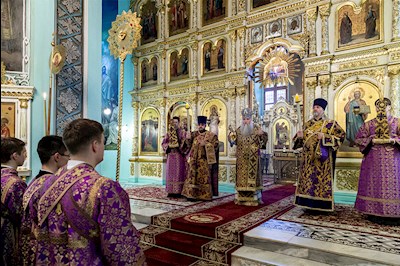 Всенощное бдение в храме в честь Сошествия Святого Духа г. Саратова