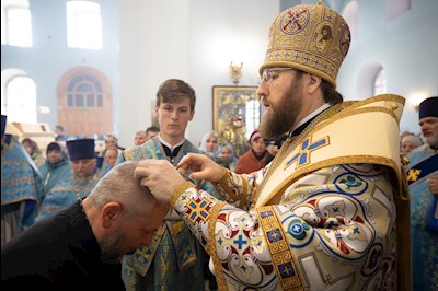 Митрополит Игнатий совершил Божественную литургию в Покровском храме г. Петровска