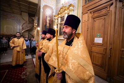 Митрополит Игнатий совершил всенощное бдение в Покровском соборе г. Саратова
