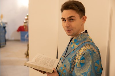 Митрополит Игнатий совершил всенощное бдение в храме святителя Тихона, епископа Воронежского, Задонского чудотворца, г. Саратова