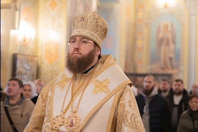 Митрополит Игнатий совершил Божественную литургию в Покровском соборе г. Саратова