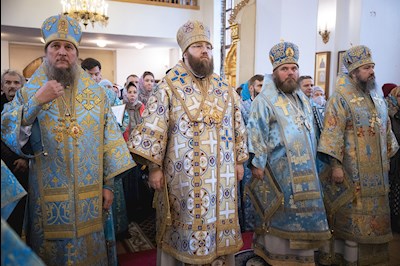 Митрополит Игнатий возглавил соборное архиерейское богослужение в Казанском храме г. Саратова