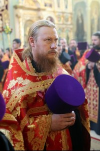 Великая Пасхальная вечерня в Покровском храме Саратова