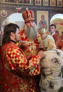 Божественная литургия в храме во имя святого апостола и евангелиста Иоанна Богослова г.Саратова