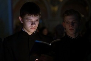 Великое повечерие с чтением канона преподобного Андрея Критского в Свято-Троицком кафедральном соборе г.Саратова