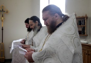 Божественная Литургия в Cвято-Никольском мужском монастыре г. Саратова